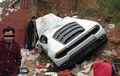 Lamborghini Huracan Ditemukan di Atas Tumpukan Sampah, Rusak atau Dibuang?