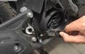 Oli Mesin Motor Rembes? Ini 2 Penyebab Lain Selain Paking dan Sil