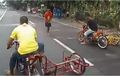 Video: Balap Motor Edan! Masa Pakai Motor Tiga Roda?