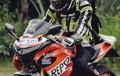 Minta Diketawain, Biker Galau Pakai Produk Gado-gado, Helm Lorenzo, Jaket Rossi, Motor Stoner