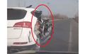 Super! Video Mobil Tetap Jalan Setelah Alami Kecelakaan Parah