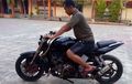 Cadas! Ada Bajaj Pulsar Kawin Silang Pakai Mesin Mobil dari Indramayu!