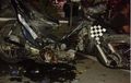 Ngeri...Motor Bebek Remuk Usai Nabrak Mobil, Pengendara Diduga Mabuk