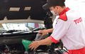 Ini Resiko Ganti Oli Mesin Mobil Bekas di Luar Kode SAE Pabrikan