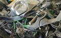 Moge Kawasaki Rp 1 M Berdebu Tak Terurus, Miris Ngelihatnya