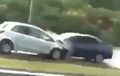 Nekat Lawan Arah, Mobil Ini Tak Bisa Hindari yang Namanya Musibah