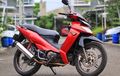 Nostalgia Kawasaki ZX130, Motor Bebek Unik yang Tangkinya Ada di Depan
