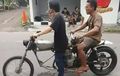 Motor Tandem Unik, Gas Rem Ada Di Belakang, Kemudi Ada Di Depan, Gimana Naekinnya Coba?
