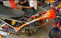 Bukan Disihir, Motor Drag Ini Bisa Berganti Warna dengan Sendirinya!