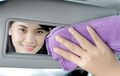 Sering Terlupakan, Begini Cara Mudah Kita Membersihkan Sun Visor Mobil