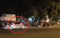 Video: Gagal Ngedrift, Toyota Calya Seruduk Kerumunan Warga