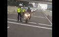 Yang Lain Diadang, Pengendara Motor Ninja Diloloskan, Ini Alasan Pihak Polisi
