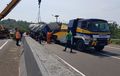 Ngeri, Truk Pengangkut Bahan Kimia Kecelakaan di Tol Purbaleunyi
