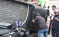 Mukjizat! Mobil Pikap Hajar Pejalan Kaki dan 21 Motor, Enggak Ada Korban Jiwa
