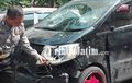 Pengemudi Kritis Setelah Diamuk Massa, Ini Kronologi Kejadian Toyota Alphard yang Tabrak Lari di Surabaya Menurut Polisi