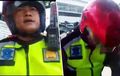 Video Driver Ojol Ditilang, Polisi Berpangkat Bripka dan Iptu Tak Mau Beri Penjelasan Alasan