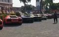 Heboh, Pasangan Pengantin Menikah, Parkiran Penuh Lamborghini 