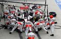 Penasaran dengan Cara Kerja Tim Pit Stop Formula 1? Kerjasama Tingkat Tinggi Banget Nih!