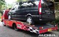 Butuh Mobil Gendong di Semarang? JRD Towing Siap Gotong Mobil Anda!