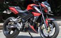 Kawasaki Bajaj Pulsar 200NS, Kekar Berkaki CBR1000RR