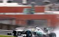 F1 : Lewis Hamilton Bingung Tidak Kompetitif Saat Basah