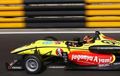 Sean Gelael Terlibat Kecelakaan di Formula 3 Macau