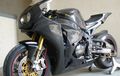 Honda CBR1000R, Sangar Dibalut Carbon Fiber