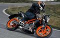 KTM Rilis Duke 390 Warna Hitam, Makin Garang