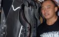 Reza De Varera, Spesialis Pembuat Sepatu dan Rompi Bikers