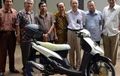 Menuju Era Motor Listrik Dengan Perangkat Sepeda Motor Hybrid Retrofit