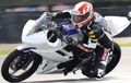 Test Ride Yamaha R15 Versi Balap, Lebih Kencang Tenaga Beda 7 dk!