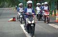 Safety Riding Wanita, Tanggung Jawab IMI-Pabrikan