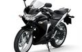 Honda CBR 250R Raih Bike Of The Year Otomotif Award 2012
