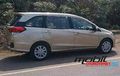 Wuih, Honda Mobilio Diesel "Ketangkap" Lensa Kamera di Jalanan