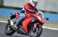 First Ride Kawasaki New Ninja 250, Eces Melaju 160 km/jam!