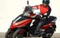 First Ride Piaggio MP3 Yourban 125, Kerja Roda Depannya Unik!