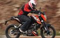 First Ride KTM Duke 200, Responsif Nuansa Supermoto!