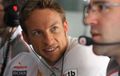 Button Persembahkan Pole Pertamanya Untuk McLaren