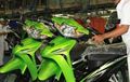 Nih Warna dan Striping Baru Honda Revo Series, Harga Tetap!