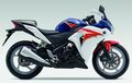Honda Luncurkan CBR 250R Tri Colour Tone di India!