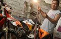 Romansa Motor, Spesialis Modifikasi Adventure