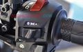 Pasang Sakelar Bajaj Pulsar 135 di Yamaha NMAX, Wuih Bisa Nyala