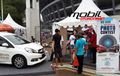 Selfie Sekaligus Nyoba Honda Mobilio, Cuma Ada di OTOBURSA Tumplek Blek 2014