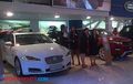 Jaguar dan Range Rover Sport Goyang IIMS