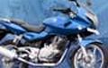 Bajaj Pulsar  220, Pesaing Scorpio Hadir Di JMS 2010