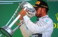F1 : Hasil Lomba: Lewis Hamilton Pembalap Inggris Pertama Yang Pertahankan Gelar