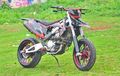 Modifikasi Kawasaki KLX 250S, Gaya AMA Supermoto
