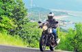 Test Ride Moto Guzzi V7 II Racer, Jadi Pusat Perhatian Dengan Rp 480 Juta!