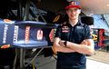Verstappen Gantikan Kvyat di Tim Red Bull