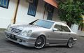 Mercedes-Benz E230 W210 A/T 1996, Strategi Tampil Lebih Keren
